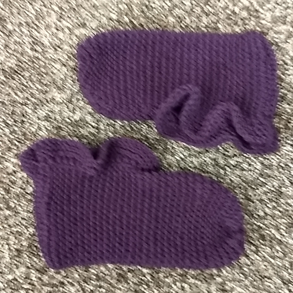 Slippers - Picture 2 of 5
